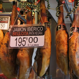 what to do to see in seville eat pata negra spanish ham